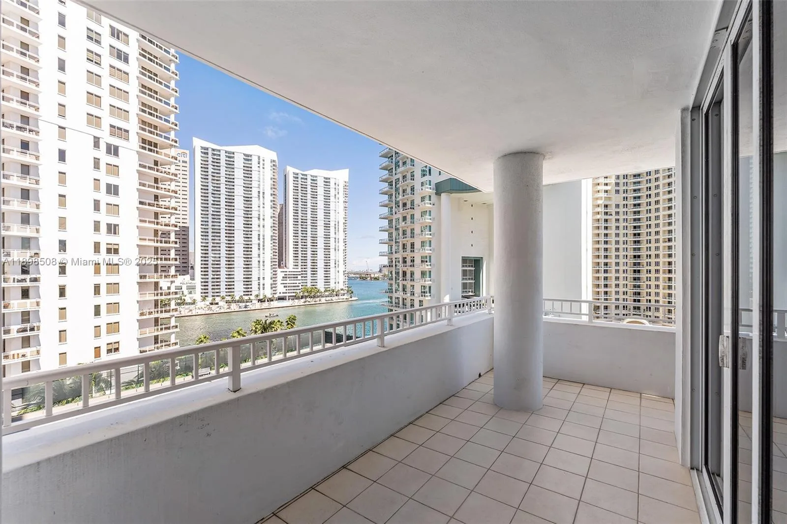 801 Brickell Key Blvd # 1012, Miami, FL 33131