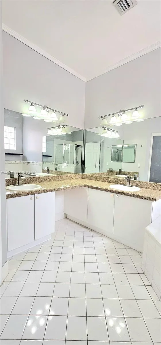 21460 SW 90th Ct, Cutler Bay, FL 33189 photo 12