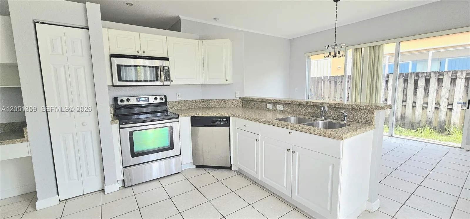 21460 SW 90th Ct, Cutler Bay, FL 33189 photo 7