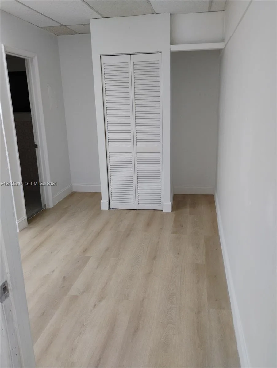 285 NW 27th Ave # 9, Miami, FL 33125 photo 5