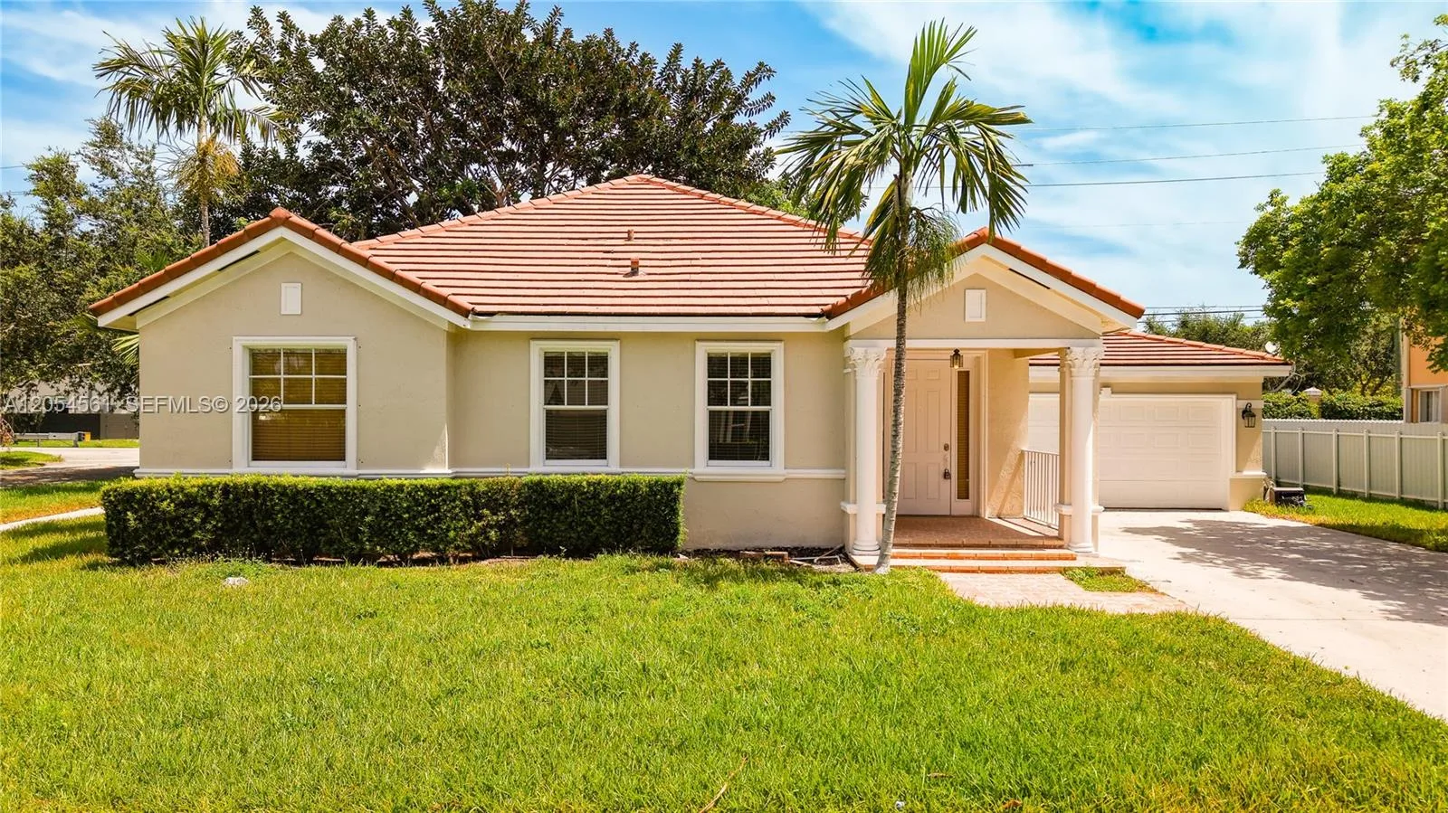 12971 SW 200th Ter, Miami, FL 33177