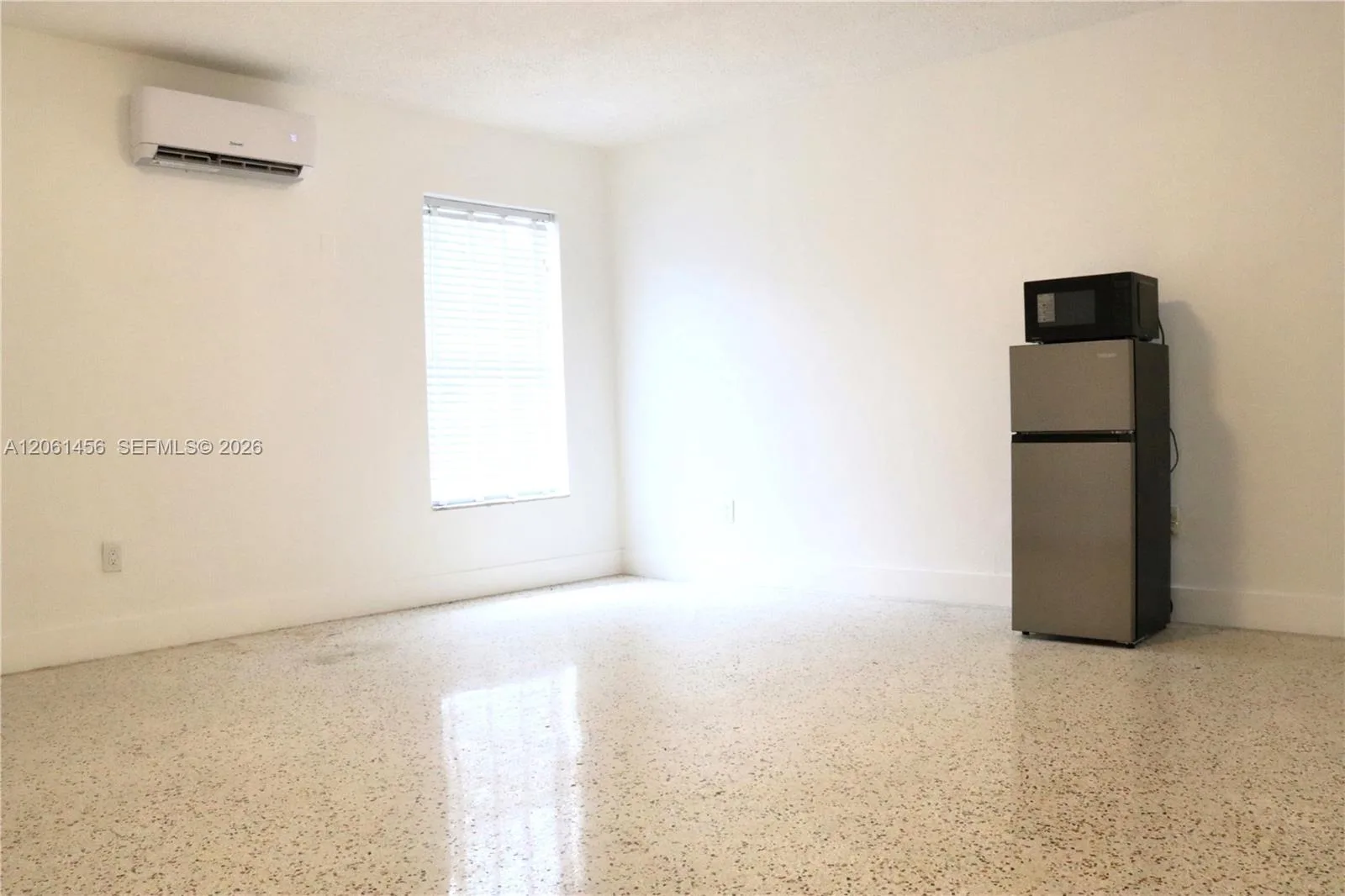 3146 NW 29th St # 2, Miami, FL 33142 — zdjęcie 4
