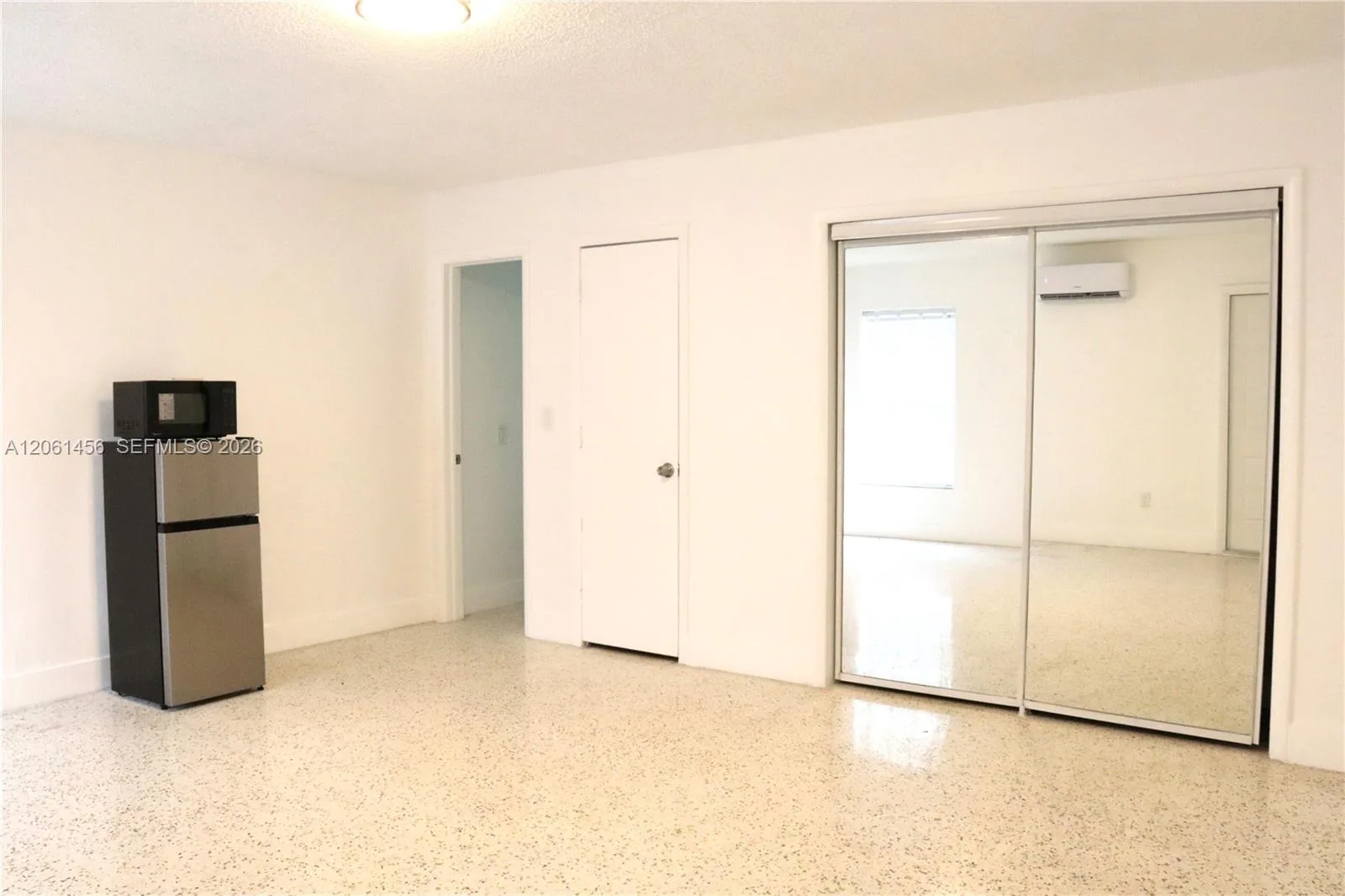 3146 NW 29th St # 2, Miami, FL 33142 — zdjęcie 5