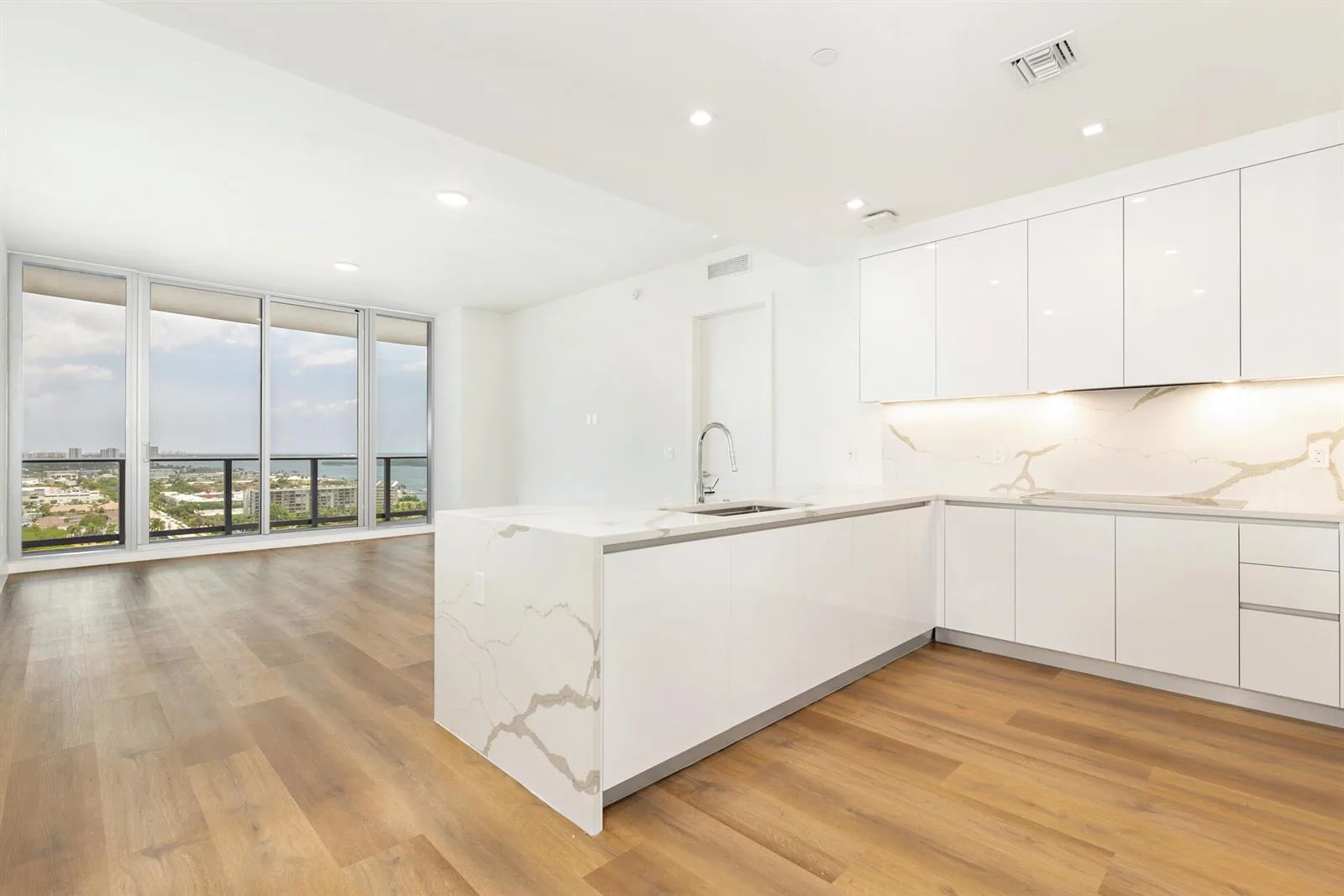 220 Lake Shore Drive # 1809, Lake Park, FL 33403 photo 8
