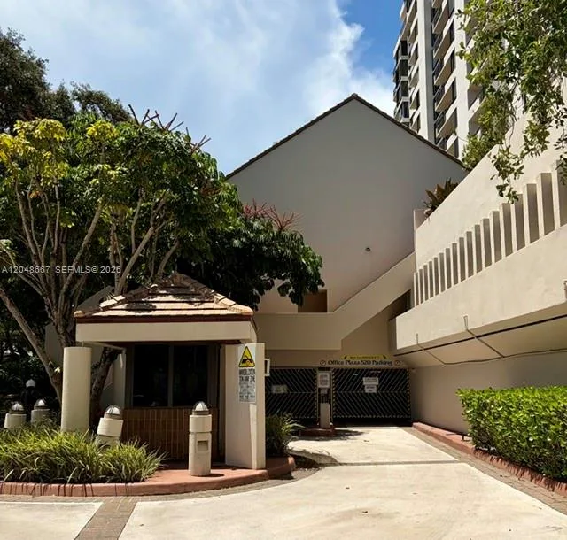 520 Brickell Key Dr # O208, Miami, FL 33131 photo 10