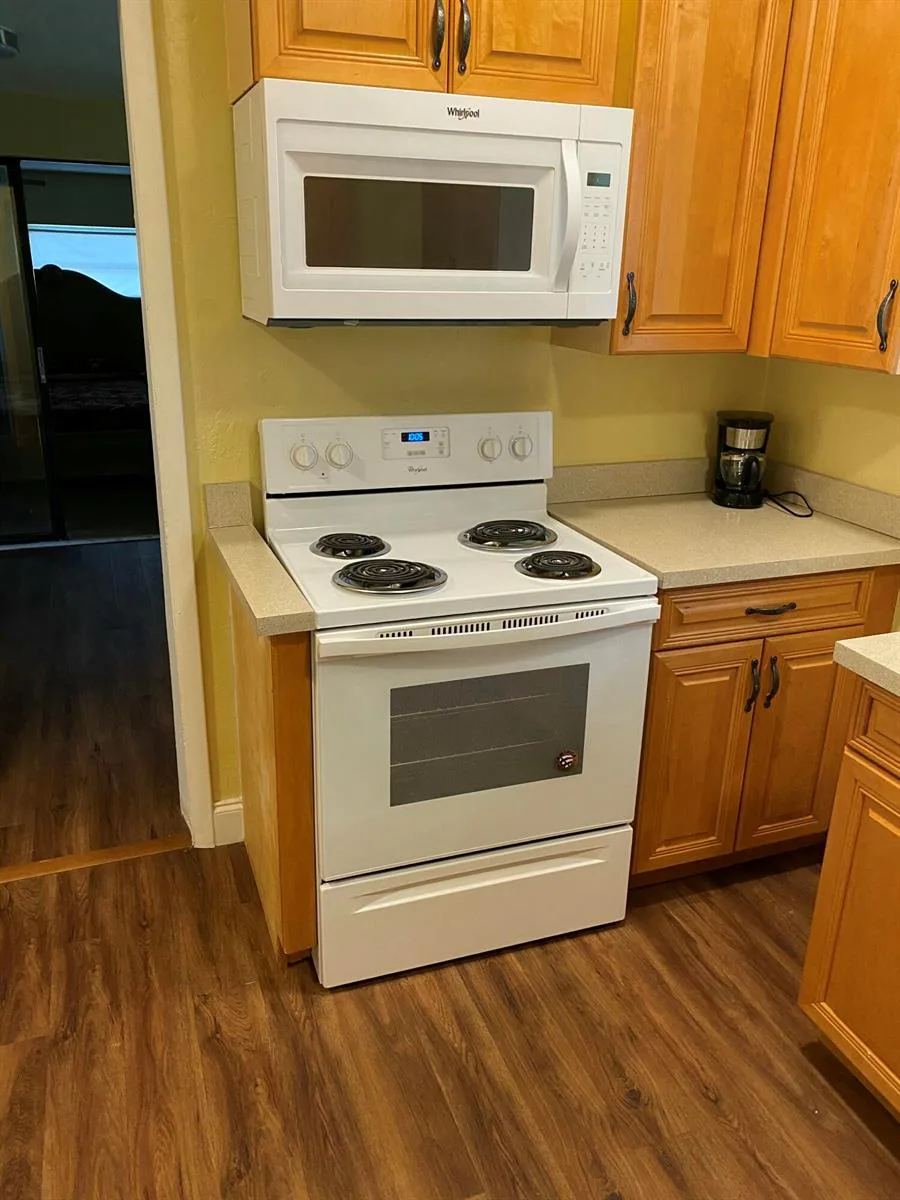 2466 NW 91st Street, Miami, FL 33147