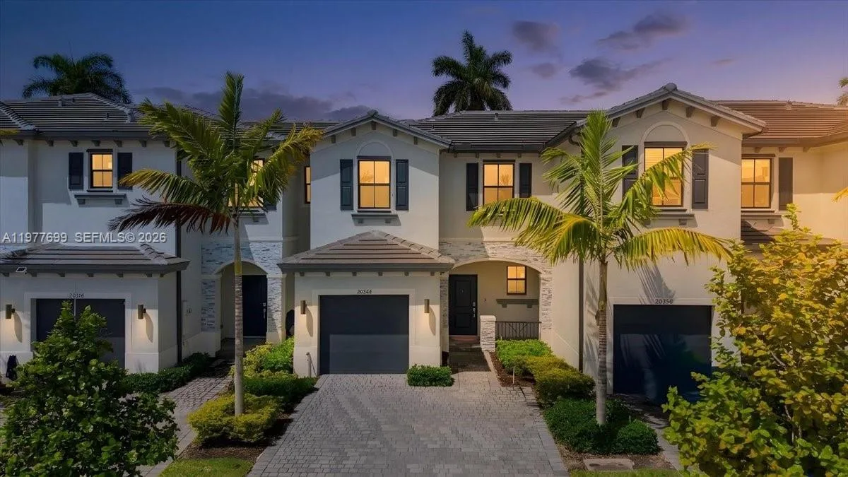 20344 NW 6th Pl, Miami Gardens, FL 33169 photo 2