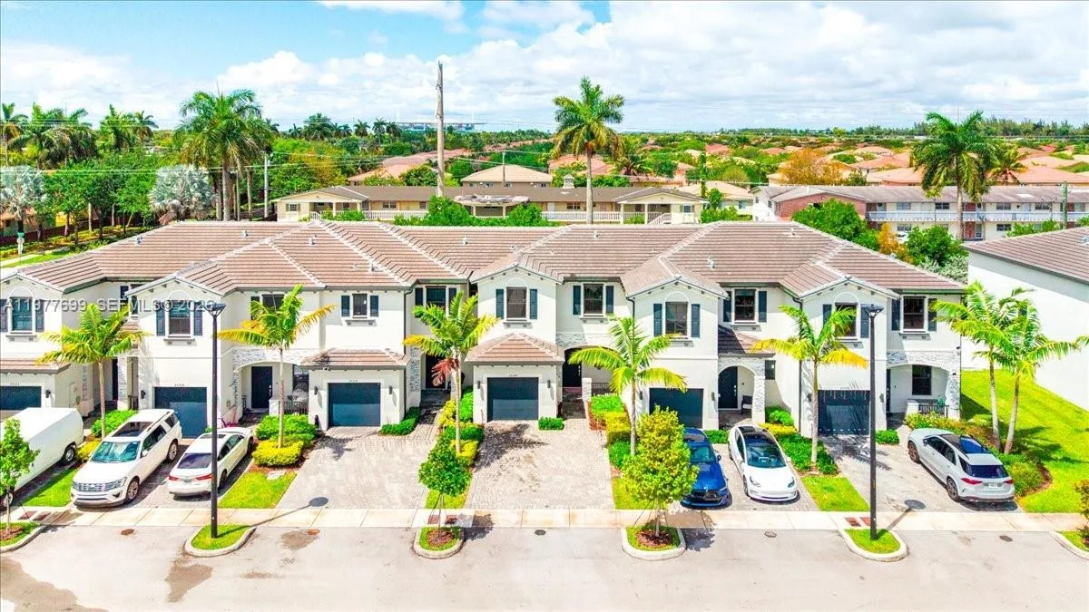 20344 NW 6th Pl, Miami Gardens, FL 33169 photo 4