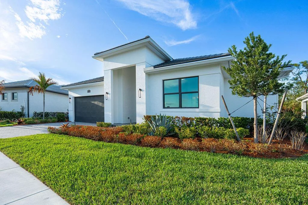 2293 SE Canopy Cove Lane, Port St. Lucie, FL 34984 photo 3