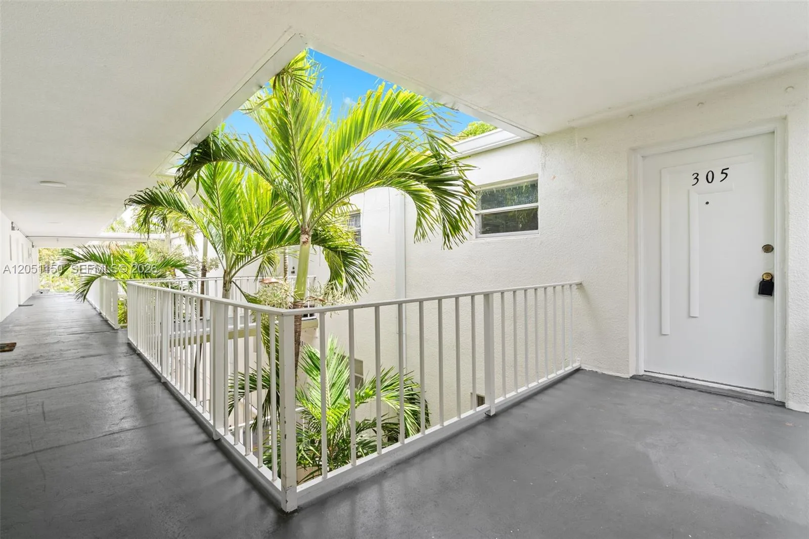 4215 N University Dr # 305, Sunrise, FL 33351 photo 2