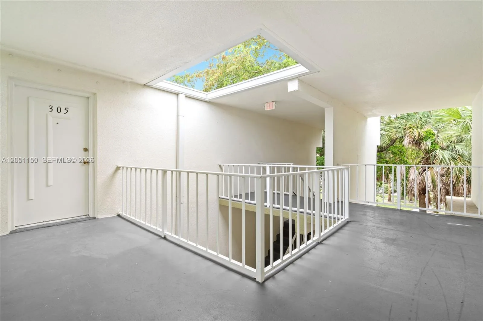 4215 N University Dr # 305, Sunrise, FL 33351 photo 3