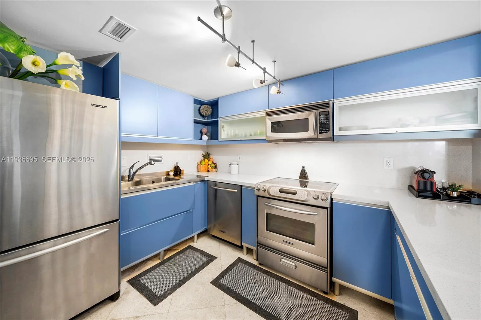 2301 Collins Ave # 408, Miami Beach, FL 33139 photo 8