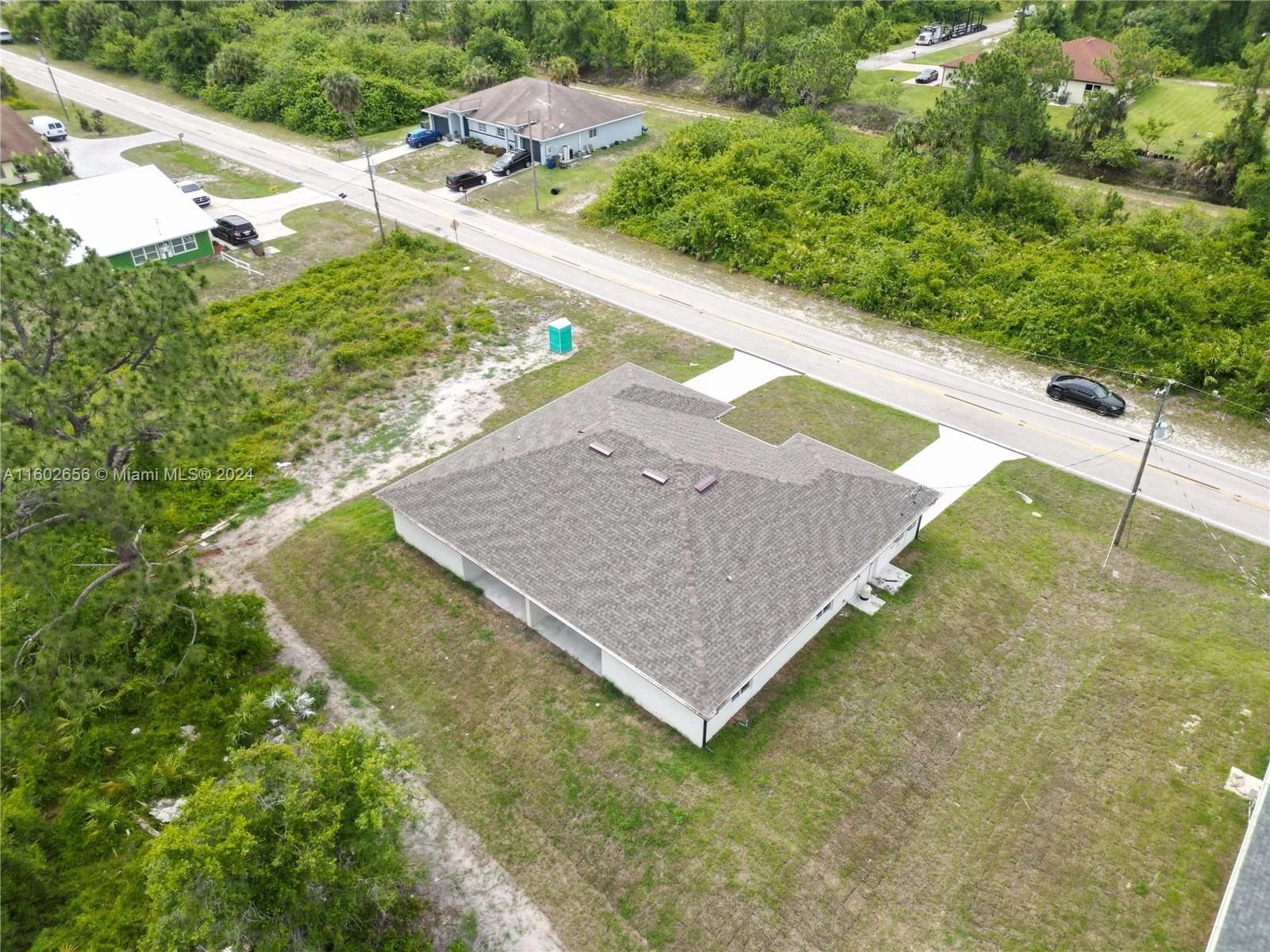 2010-12 E 12 ST, Lehigh Acres, FL 33972 photo 5