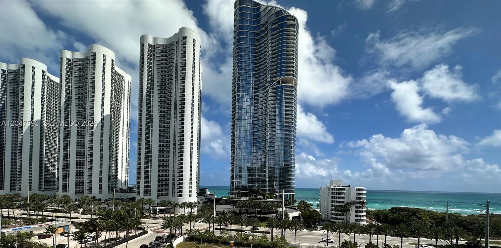 100 Bayview Dr # 911, Sunny Isles Beach, FL 33160