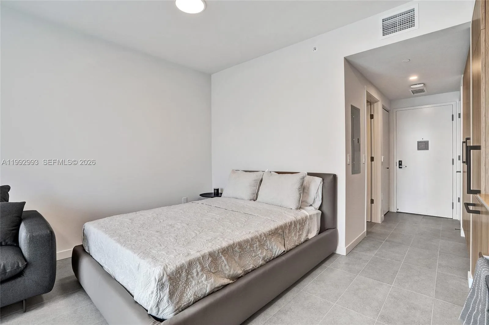 121 NE 5th Street # 1404, Miami, FL 33132 photo 10