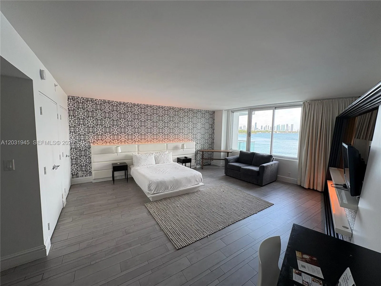 1100 West Ave # 418, Miami Beach, FL 33139 photo 3
