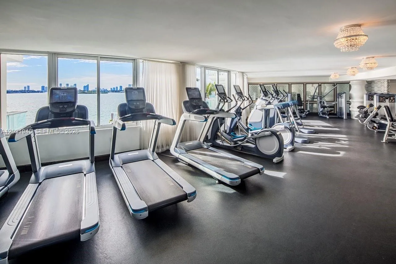 1100 West Ave # 418, Miami Beach, FL 33139 photo 7