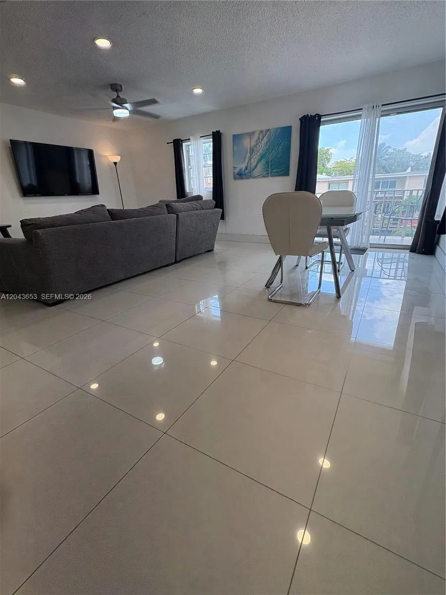 3862 NE 171st St # C, North Miami Beach, FL 33160 photo 2