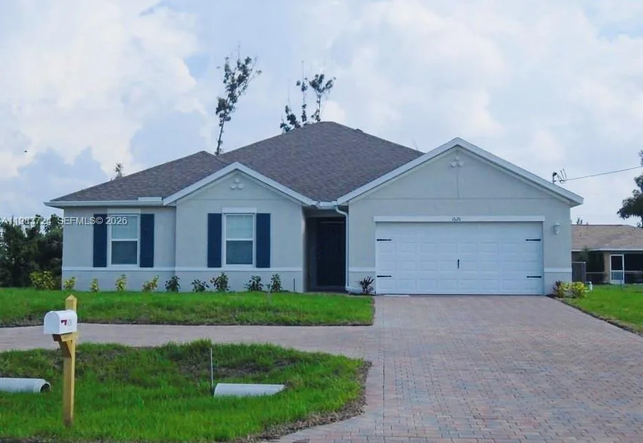 1626 Embers PKWY W, Cape Coral, FL 33993 photo 2
