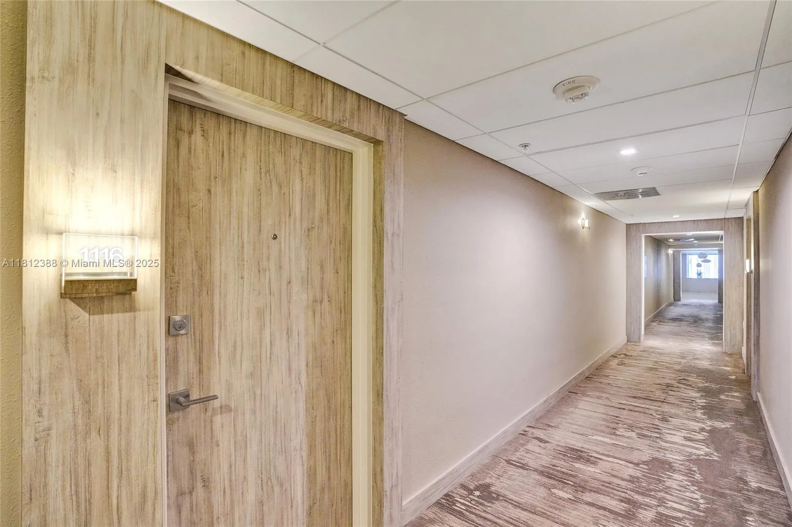 10275 Collins Ave # 1116, Bal Harbour, FL 33154 photo 2