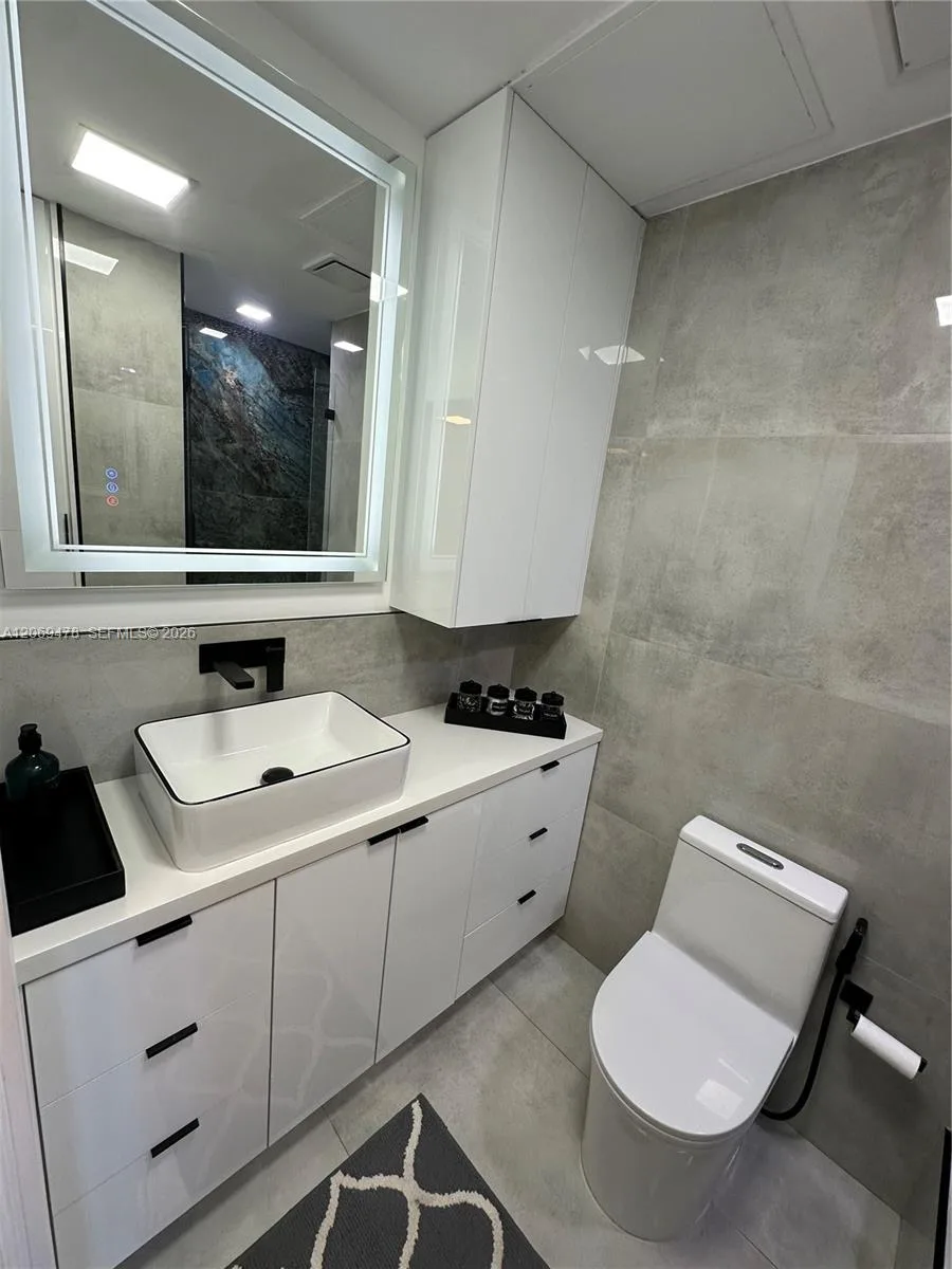 6039 Collins Ave # 310, Miami Beach, FL 33140 photo 13