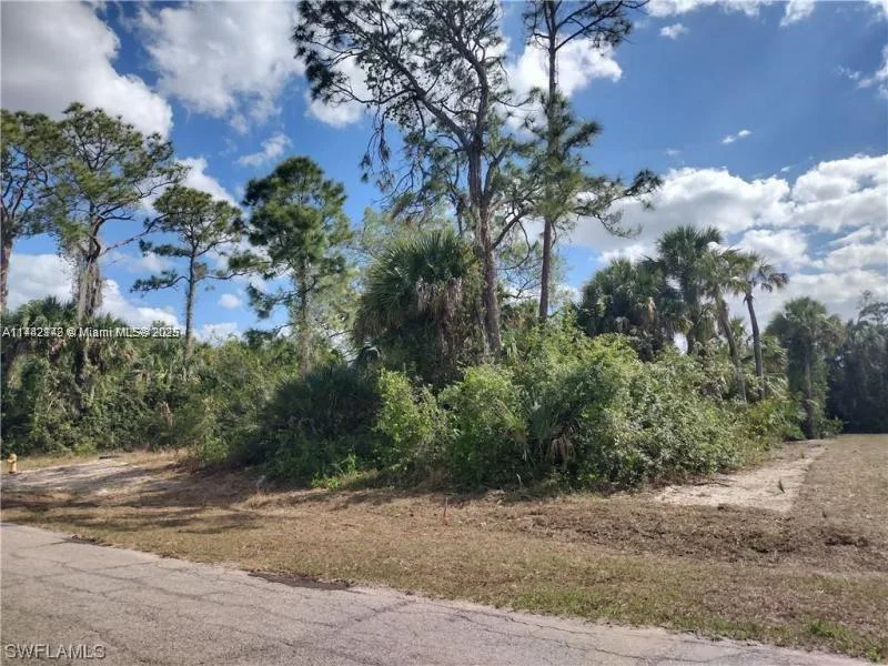 5003 E HUMMINGBIRD DR, La Belle, FL 33935