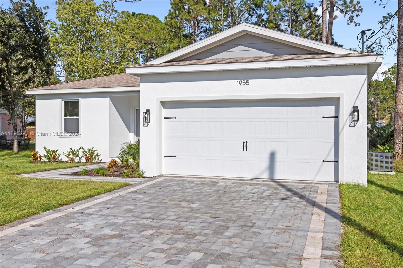 1955 10th Ave, Deland, FL 32724 photo 3