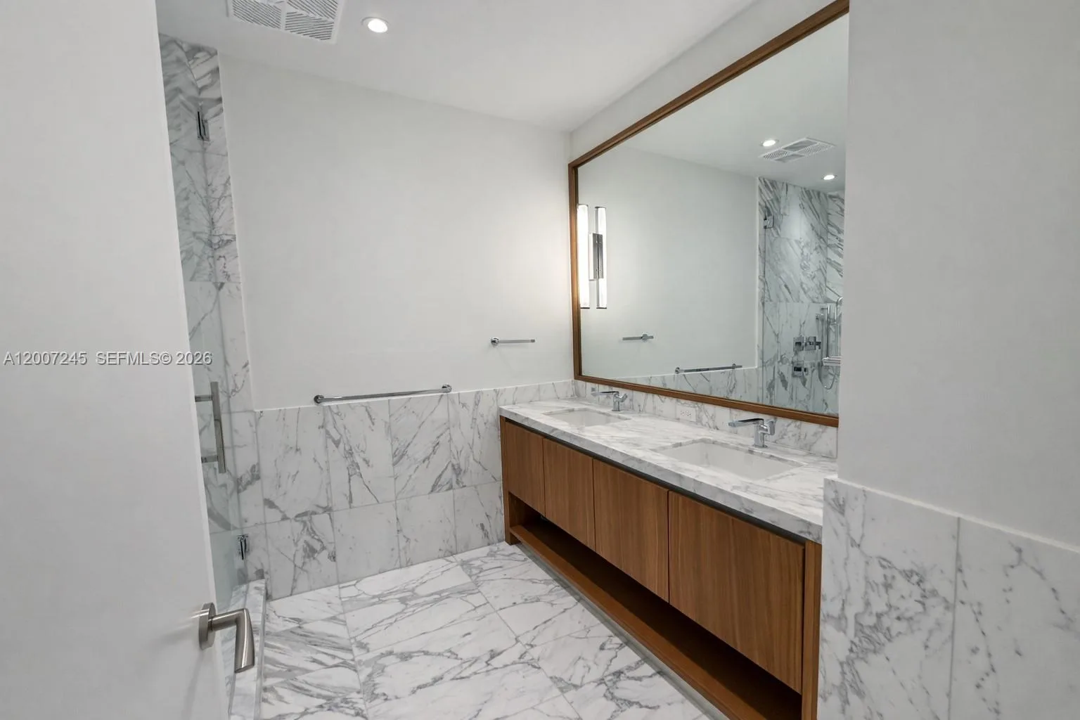 175 SE 25th Rd # 1204, Miami, FL 33129 photo 12