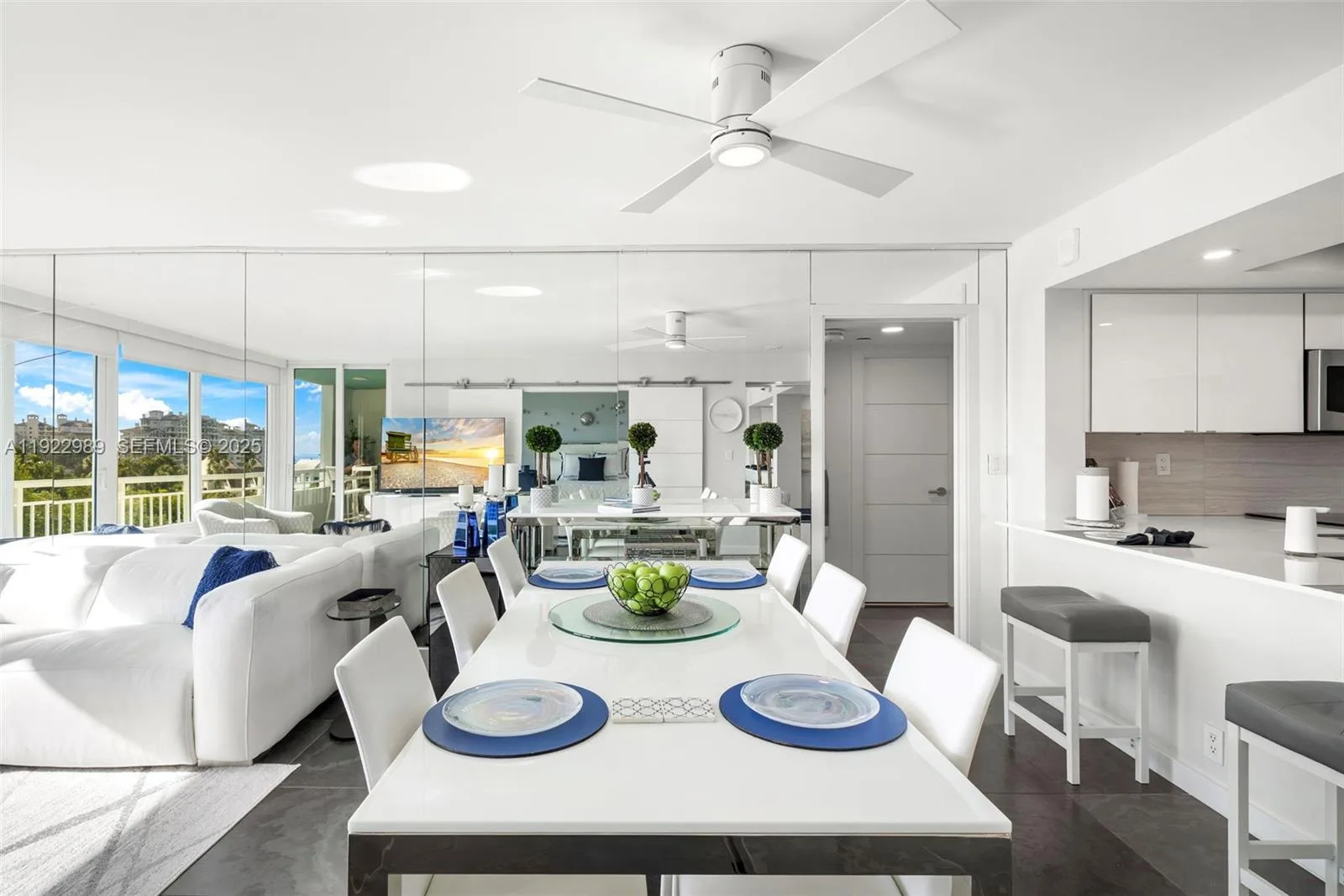 400 S Pointe Dr # 401, Miami Beach, FL 33139 photo 11