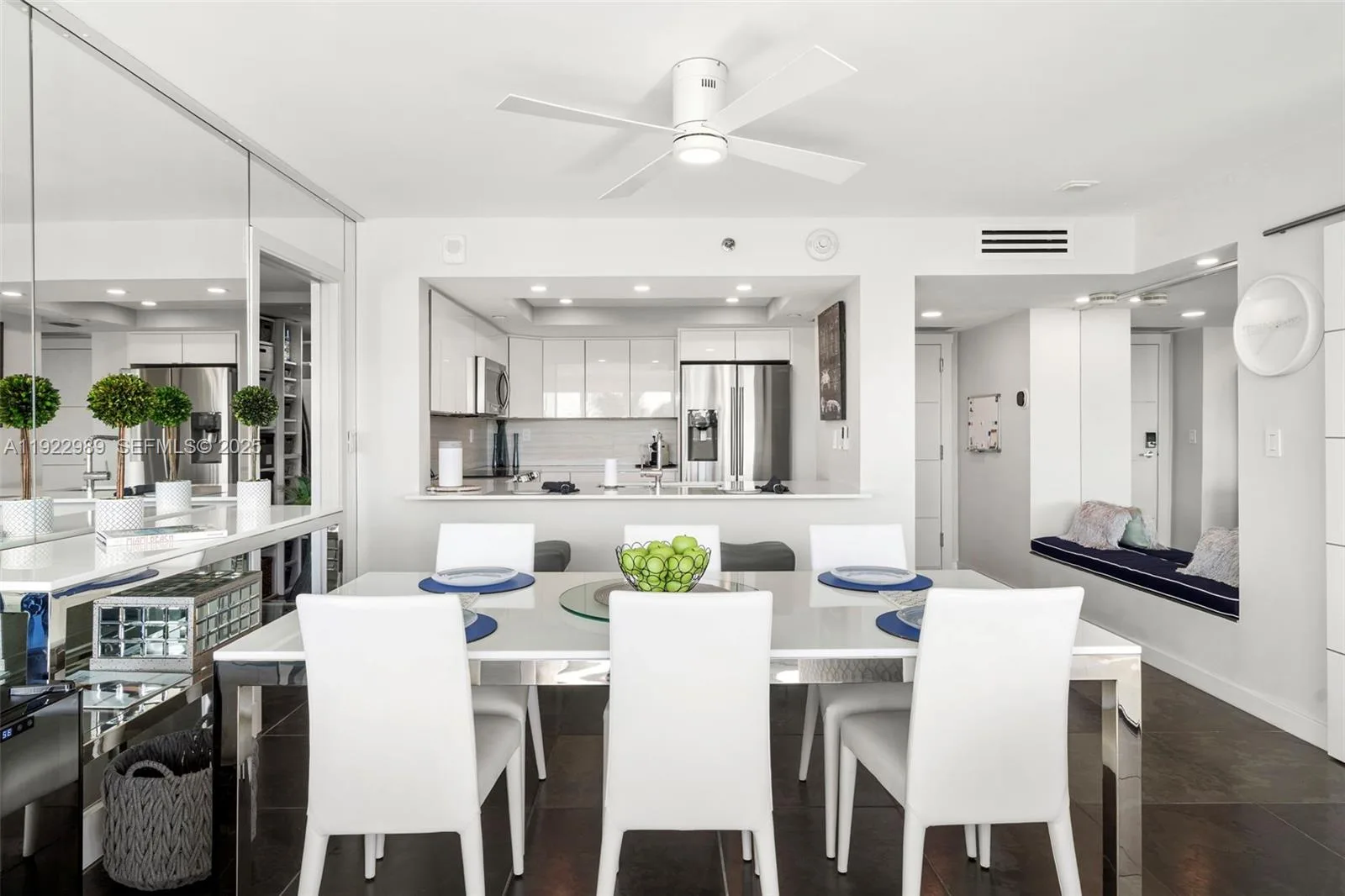 400 S Pointe Dr # 401, Miami Beach, FL 33139 photo 3