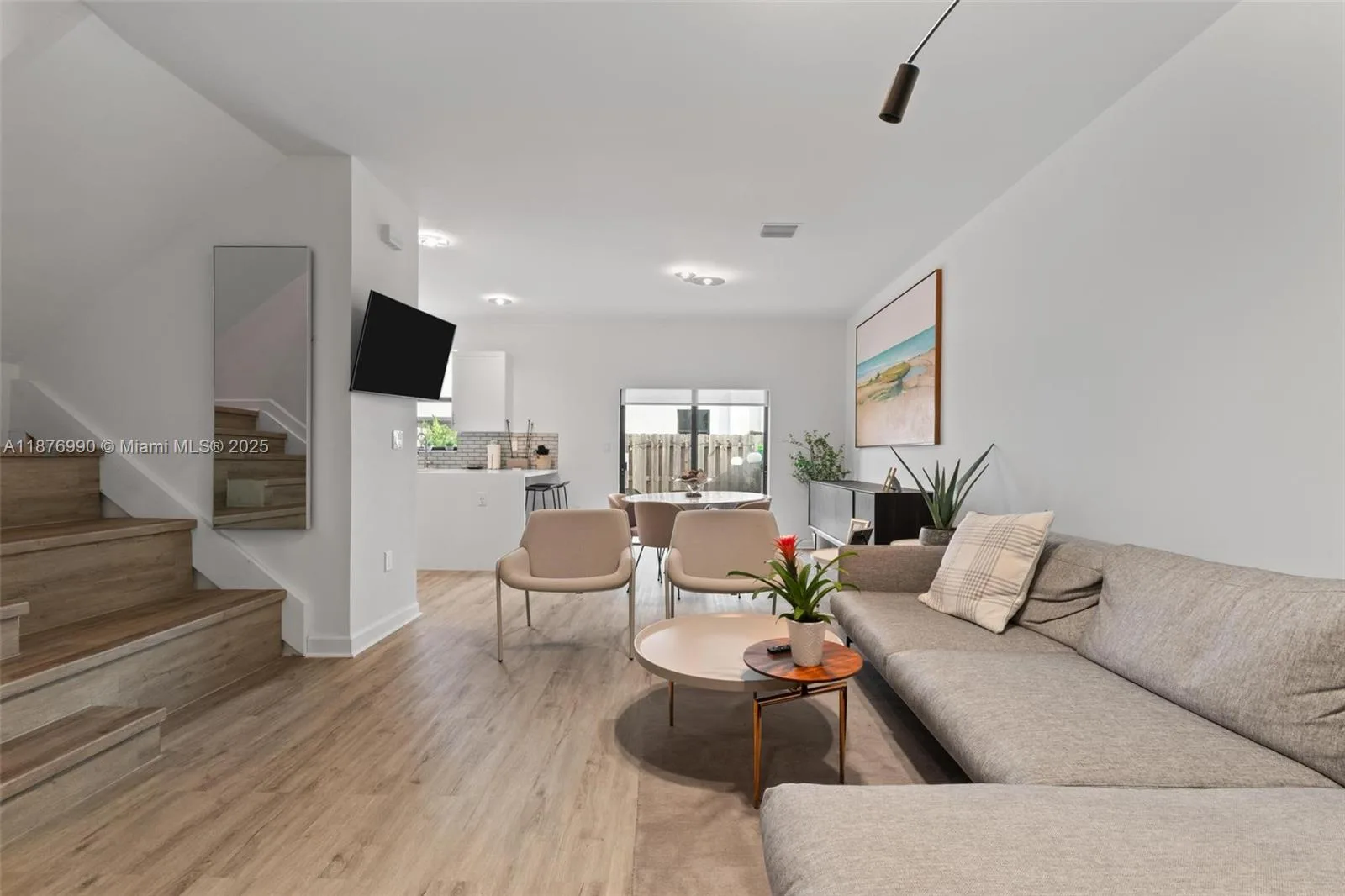 403 NE 212th St, Miami, FL 33179 photo 7