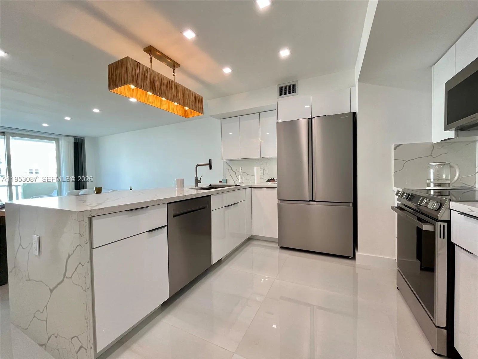 9499 Collins Ave # 506, Surfside, FL 33154