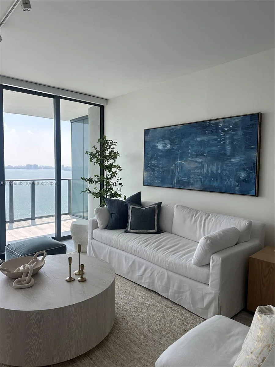 3131 NE 7th Ave # 2103, Miami, FL 33137 photo 7