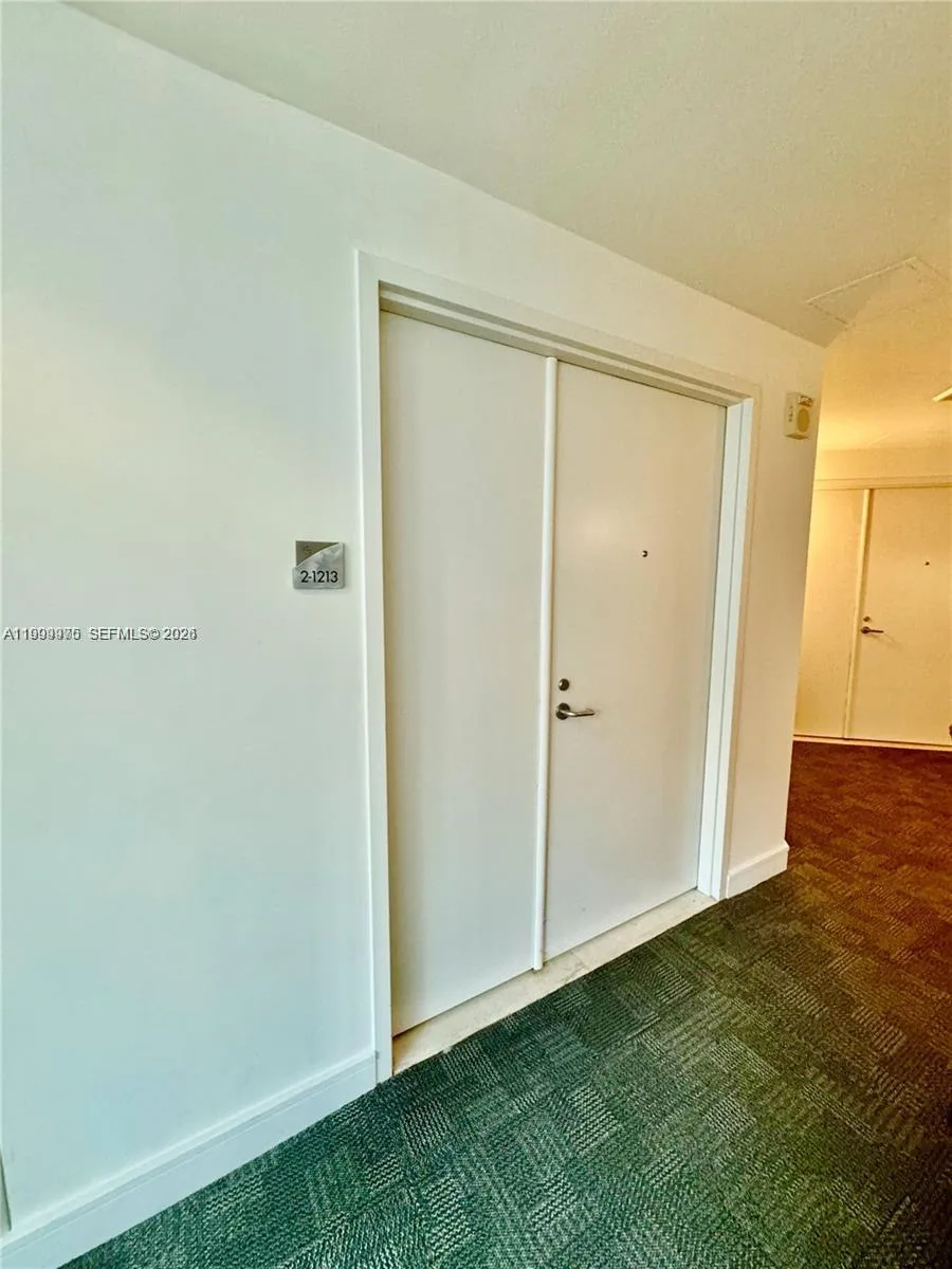 3131 NE 188th St # 2-1213, Aventura, FL 33180 photo 3