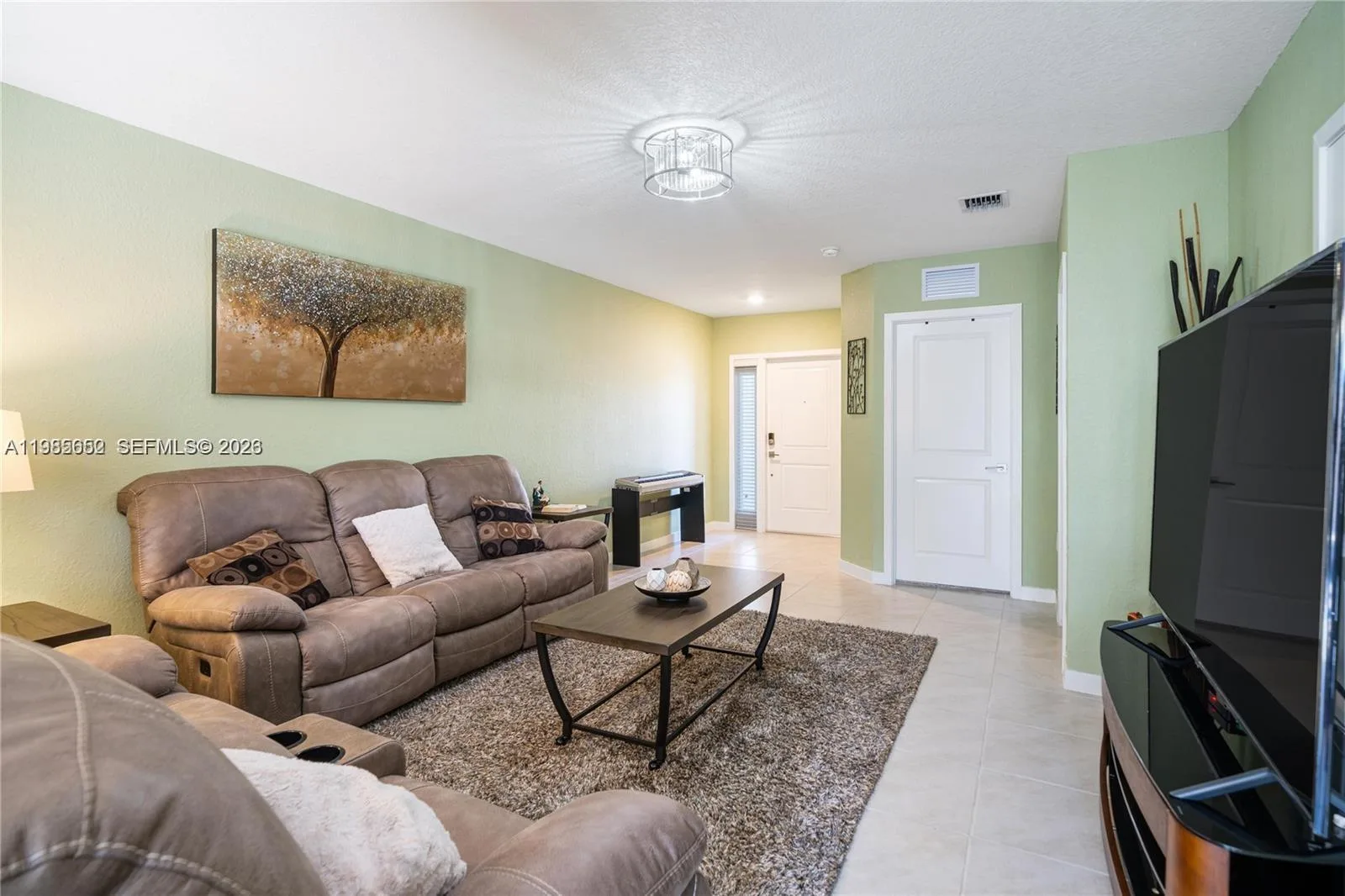 495 NE 5th Ln, Florida City, FL 33034 photo 10