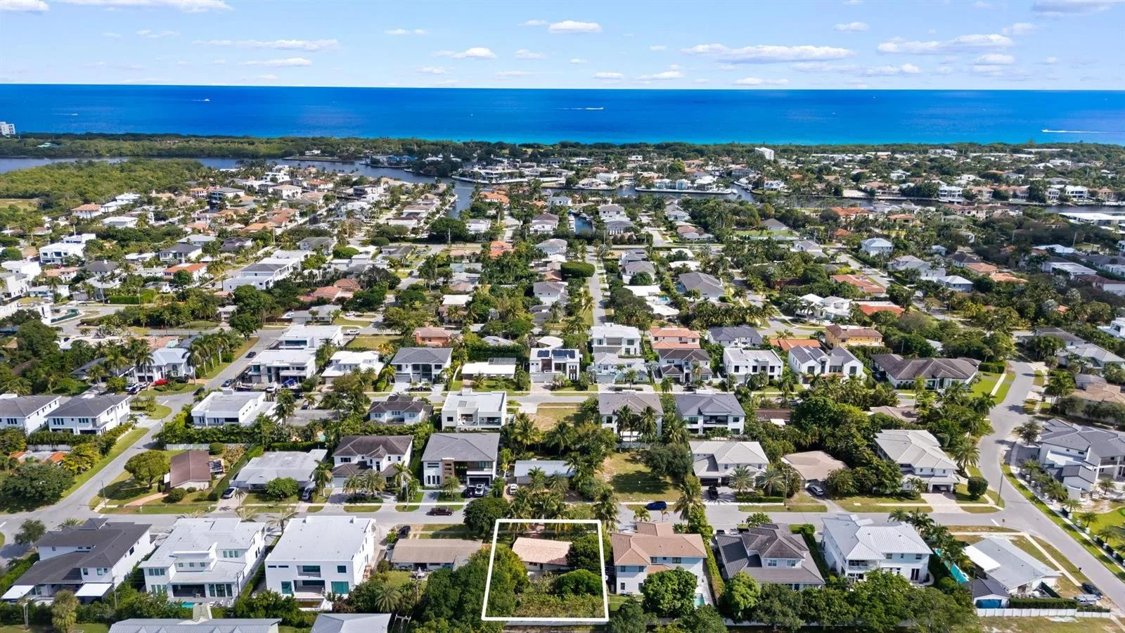 1001 NE 2nd Terrace, Boca Raton, FL 33432