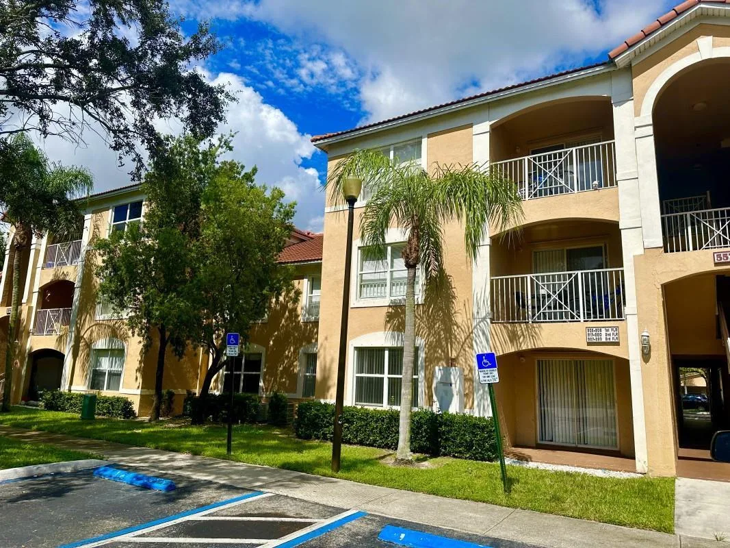 5620 NW 61st Street # 1208, Coconut Creek, FL 33073