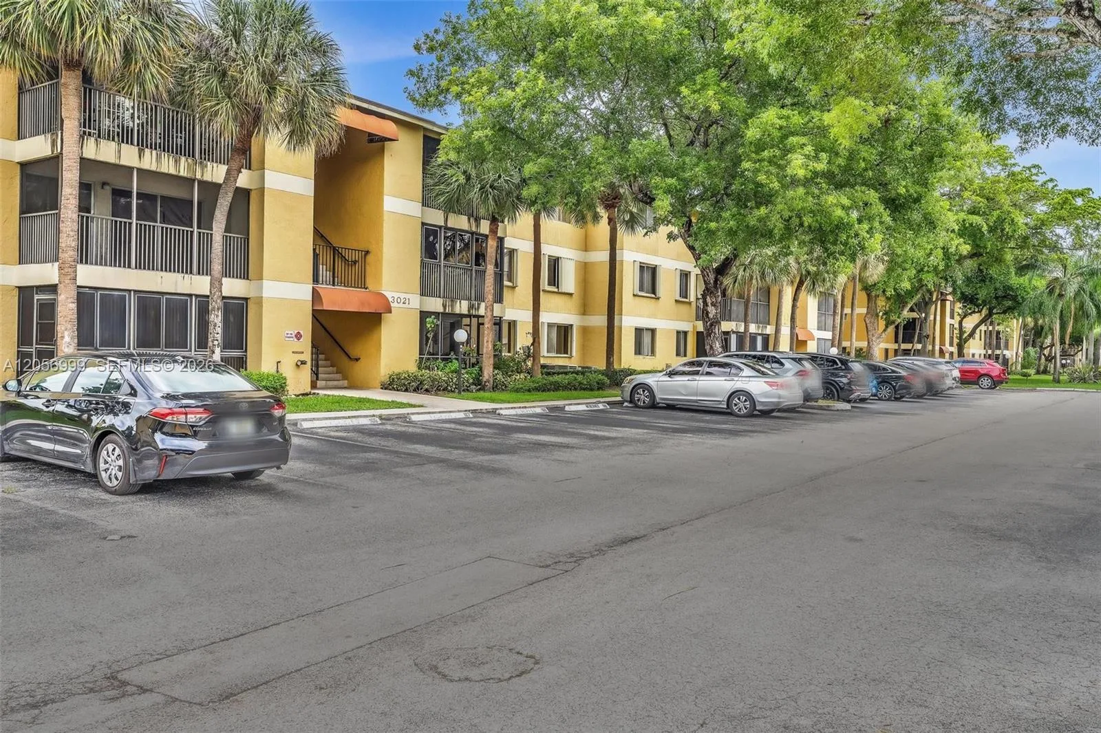 3021 N Oakland Forest Dr # 208, Oakland Park, FL 33309 — zdjęcie 2