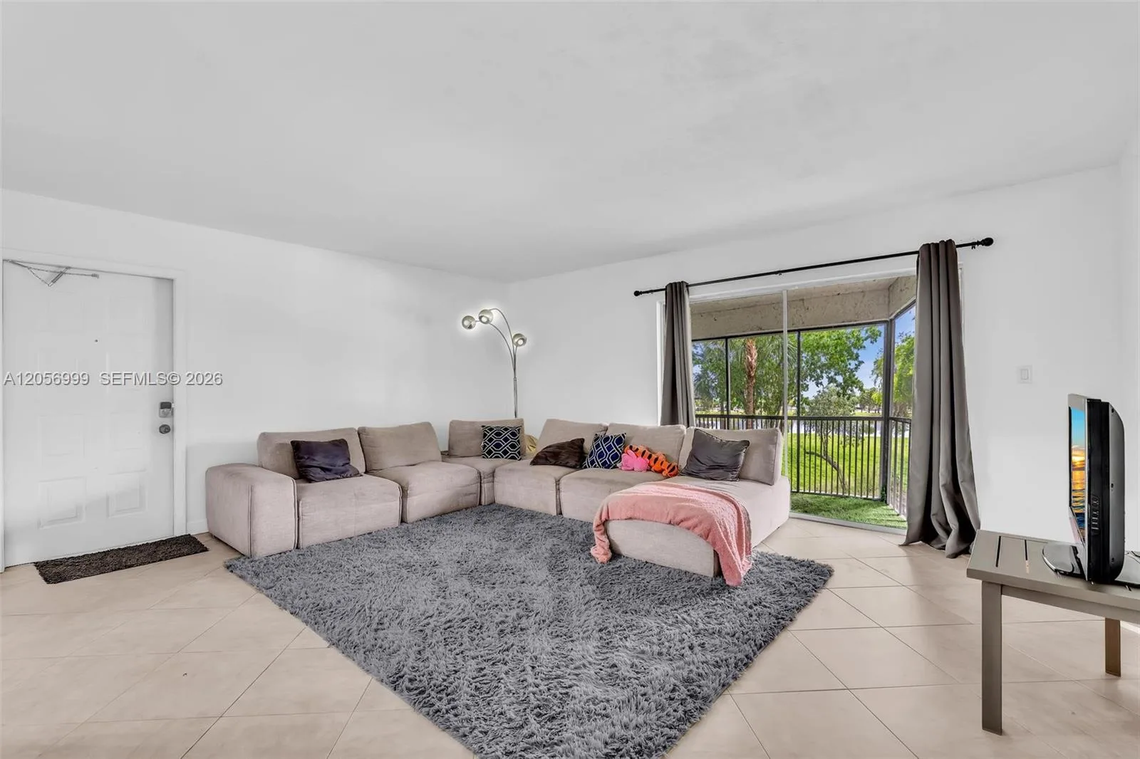 3021 N Oakland Forest Dr # 208, Oakland Park, FL 33309 photo 7