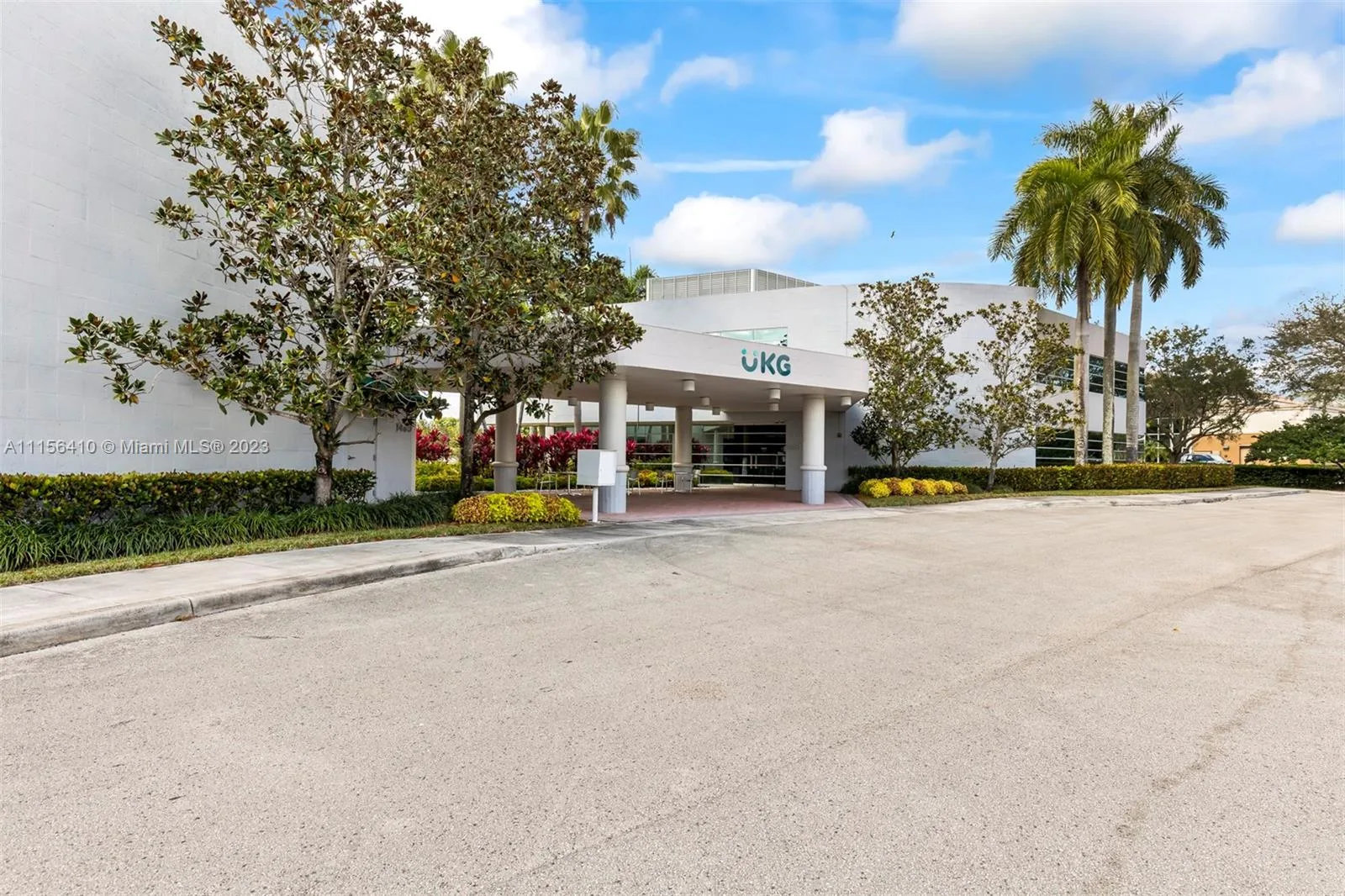 1455 N Park Dr, Weston, FL 33326 photo 3