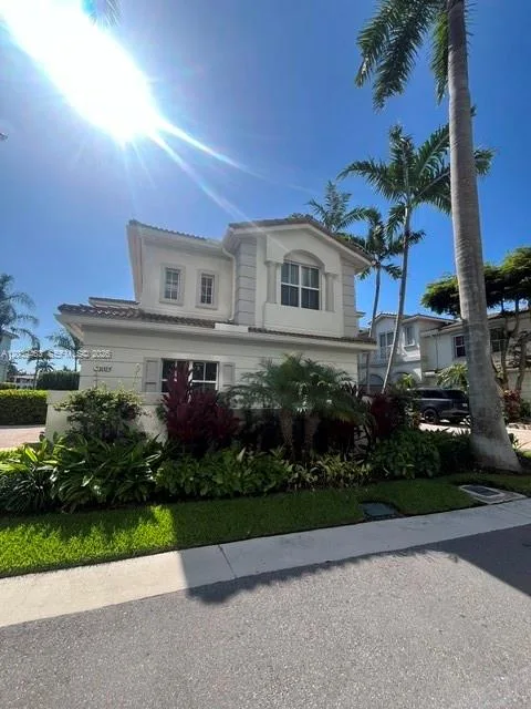 21025 NE 38th # 81, Aventura, FL 33180