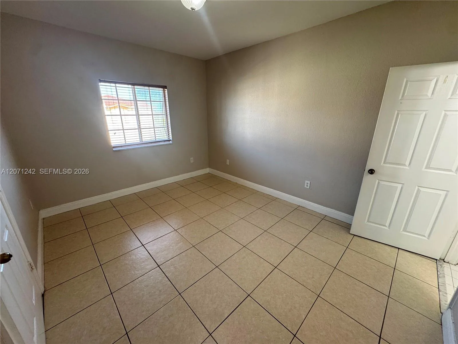 6940 NW 179th St # 404-7, Hialeah, FL 33015 photo 12