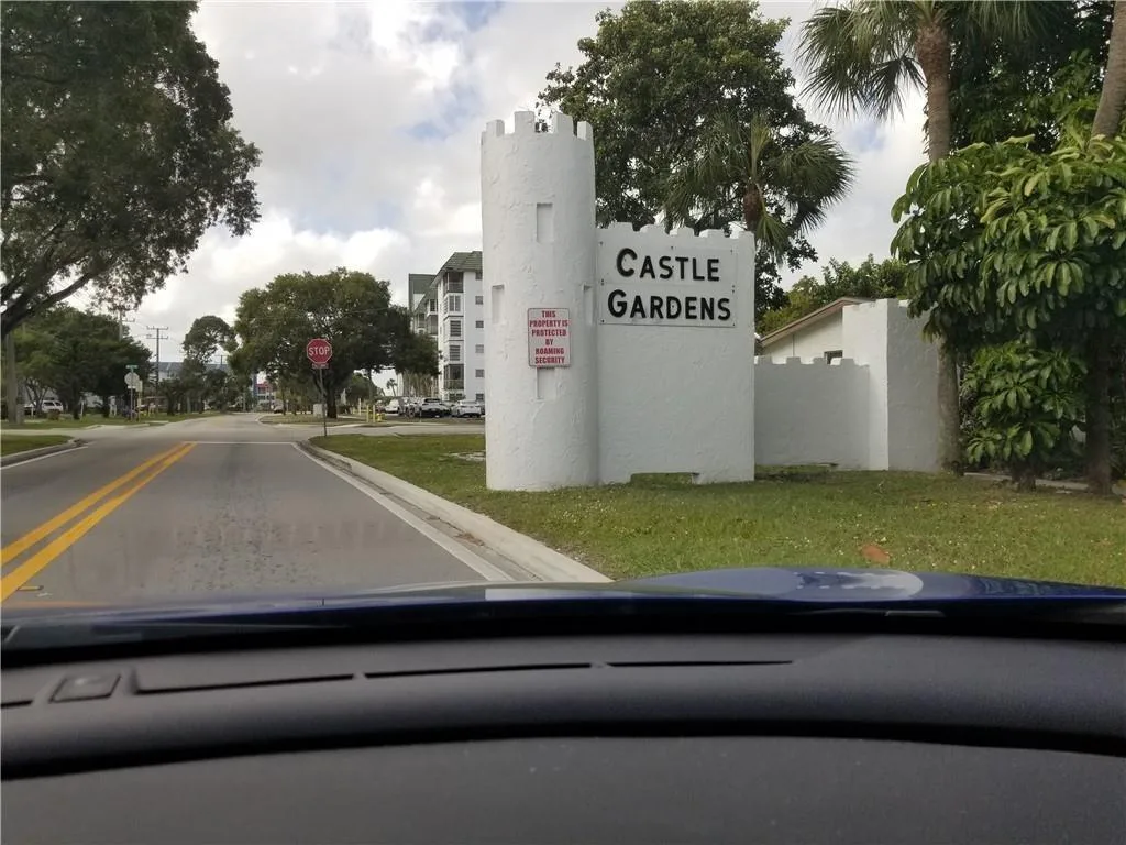 4751 NW 21st Street # 618, Lauderhill, FL 33313