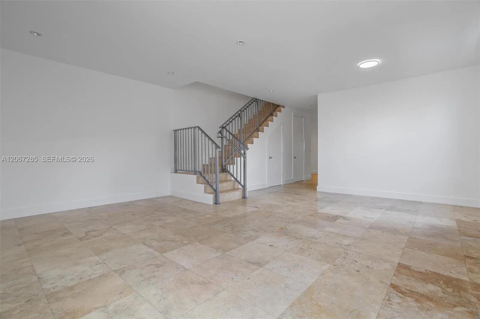 2784 SW 34th Ave, Miami, FL 33133 photo 9