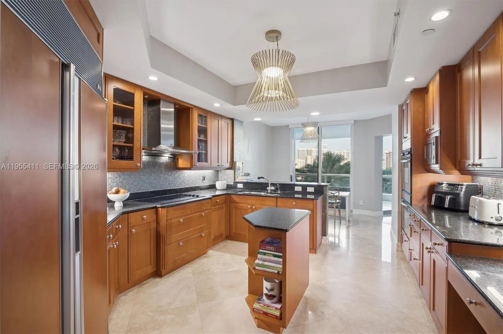 21200 Point Pl # 504, Aventura, FL 33180 photo 7