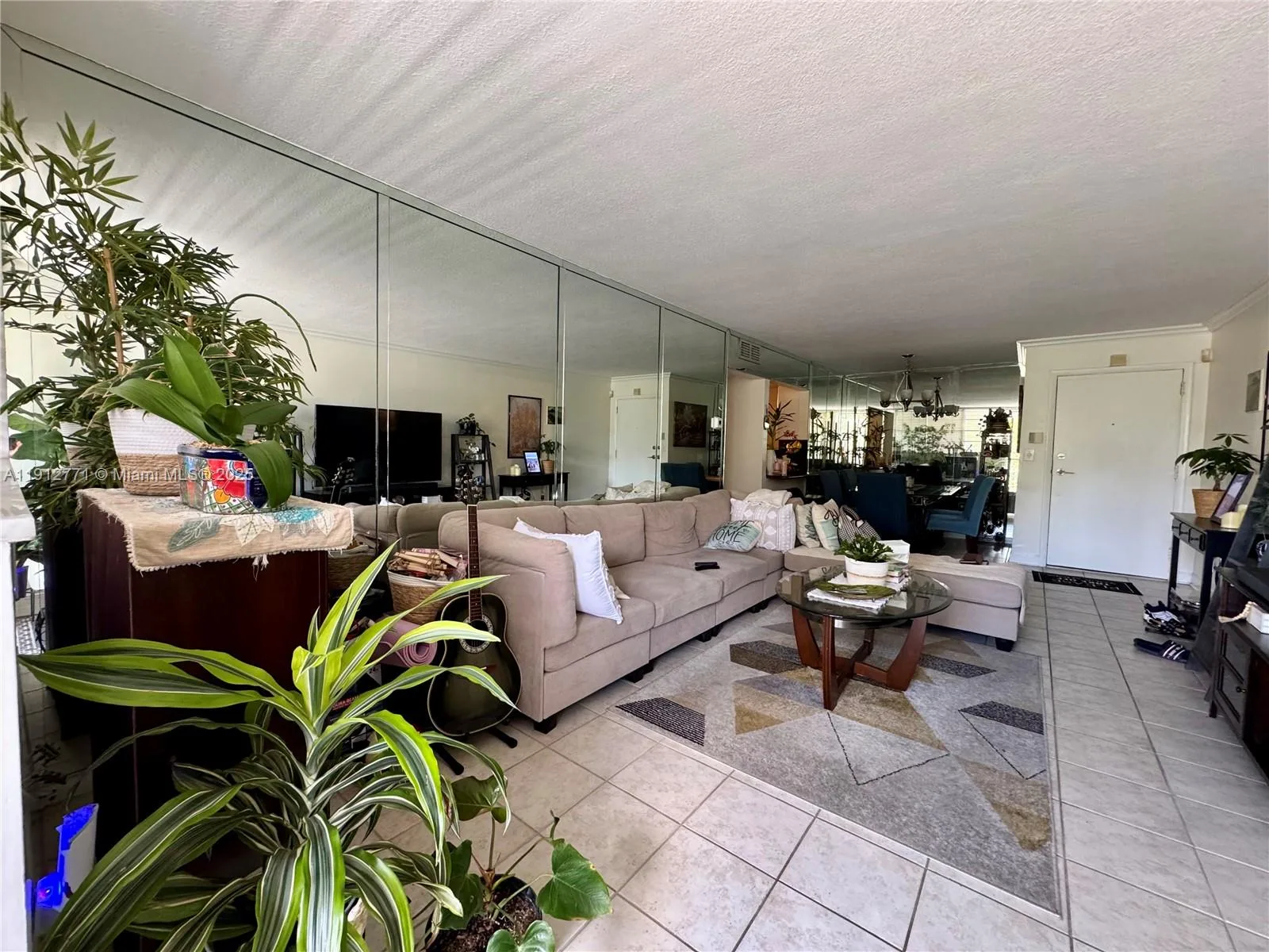 16518 NE 26th Ave # 304, North Miami Beach, FL 33160 photo 2