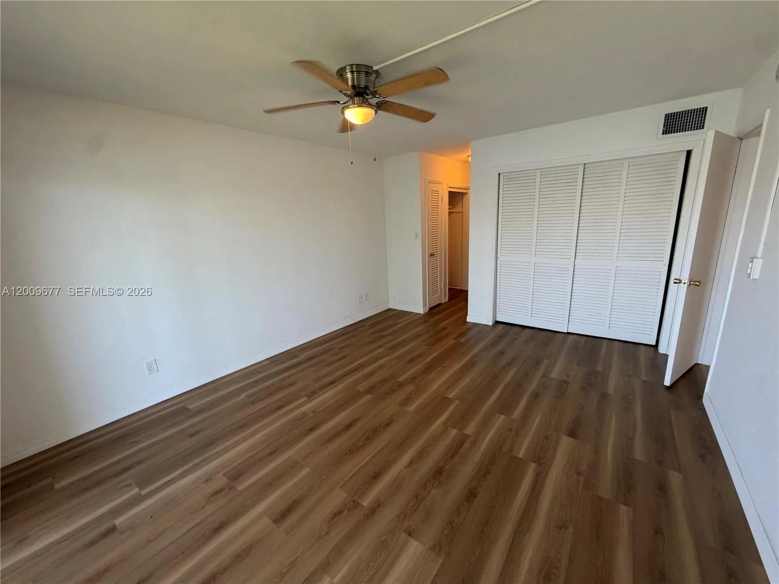 1530 NE 191st St # 205, Miami, FL 33179 photo 12