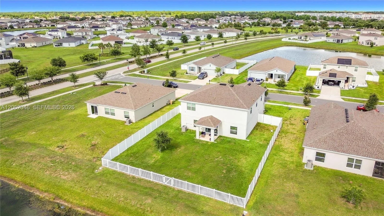 246 ZIRCON ROAD, Kissimmee, FL 34758 photo 3