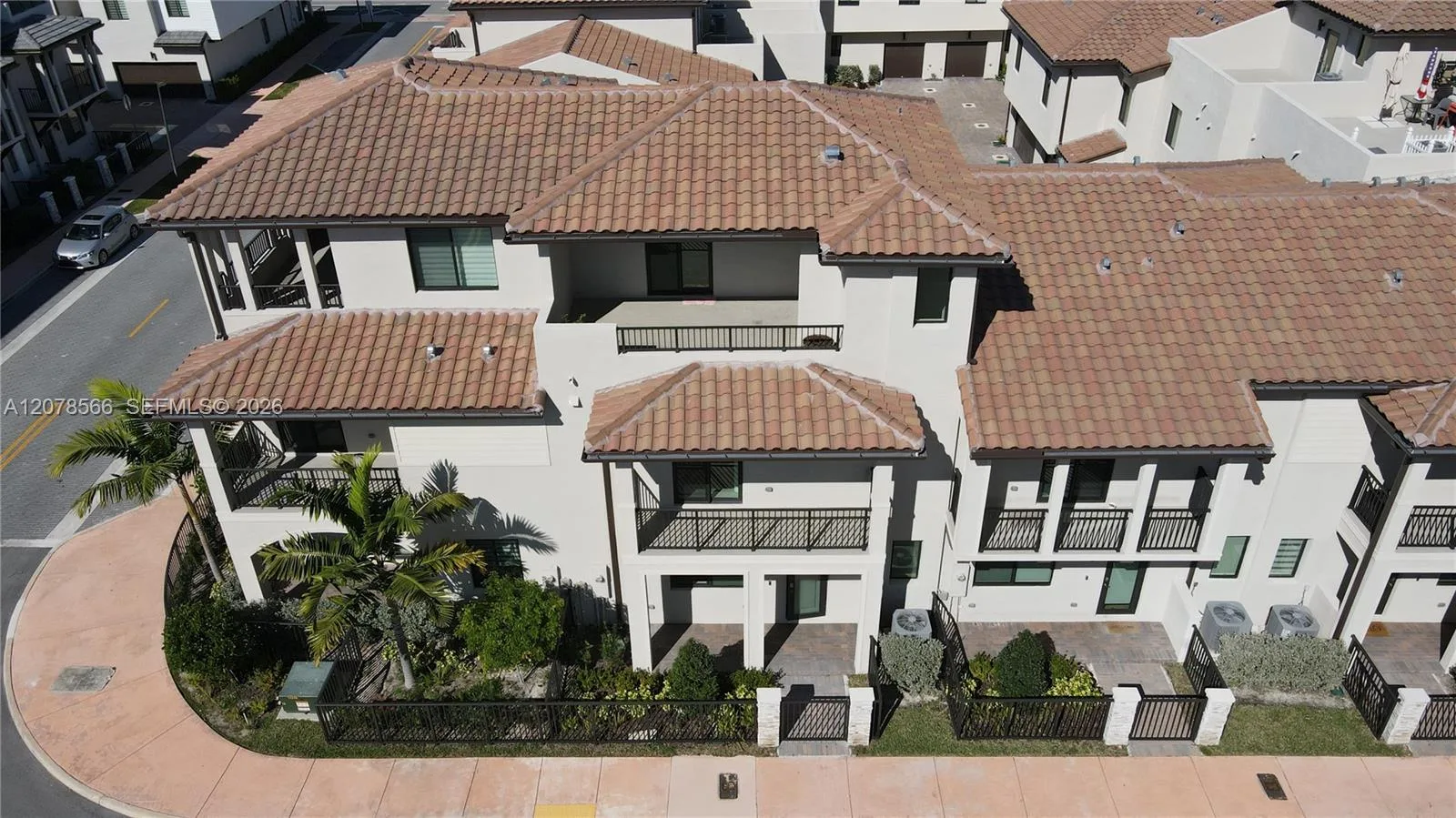 4242 NW 82nd Ave, Doral, FL 33166