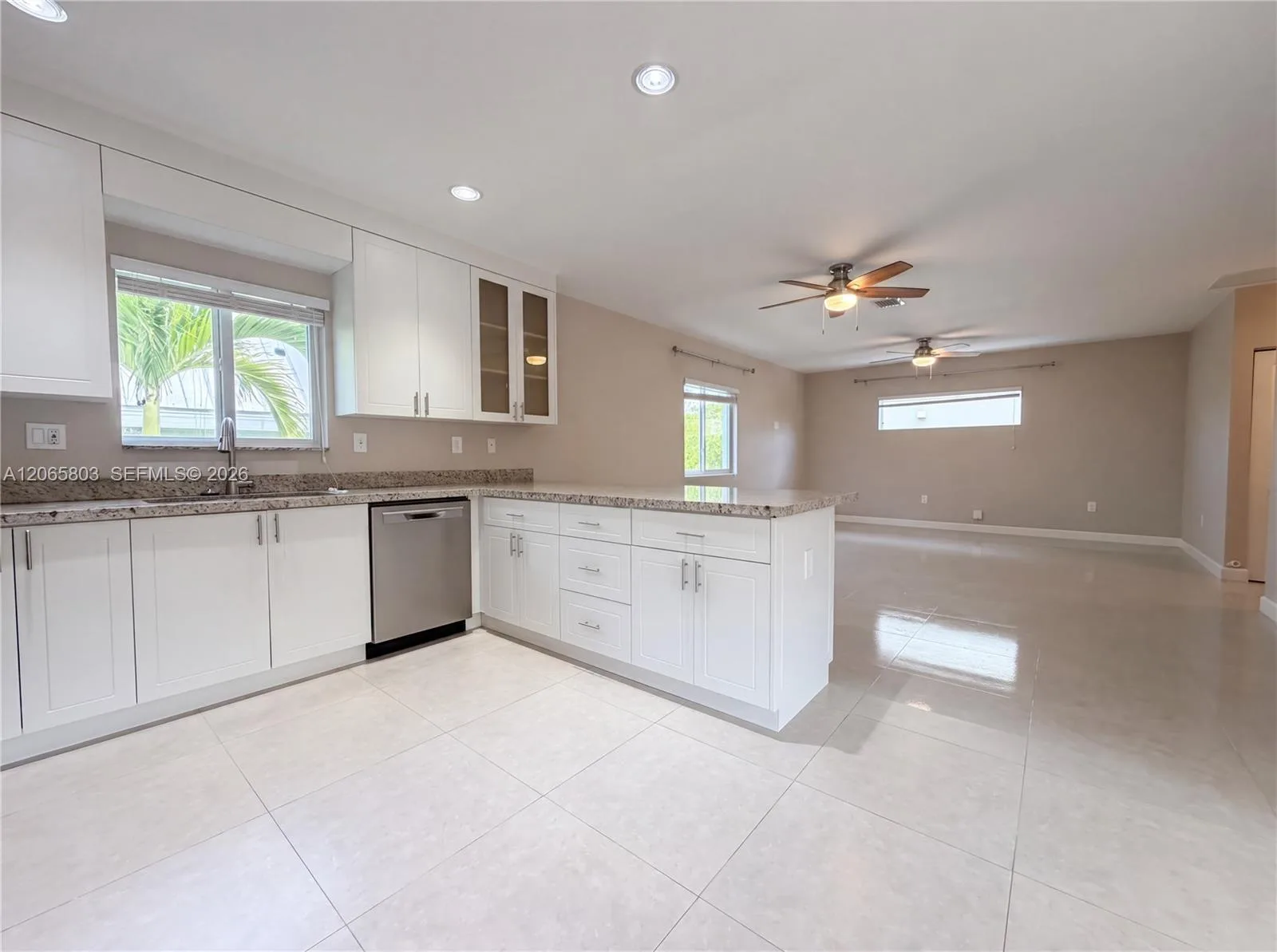 17 Lakeview Dr, Key Largo, FL 33037 photo 7
